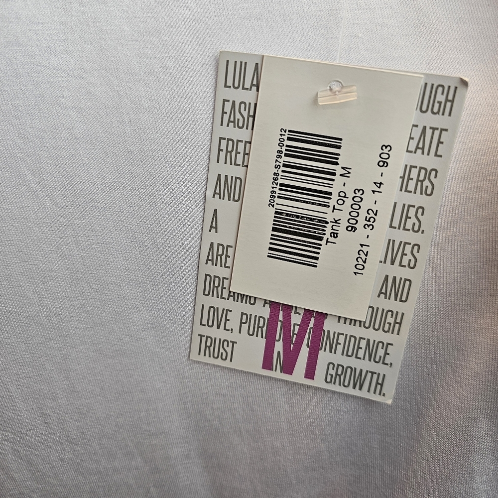 Bright White Classic LuLaRoe Tank Top - Picture 5 of 15